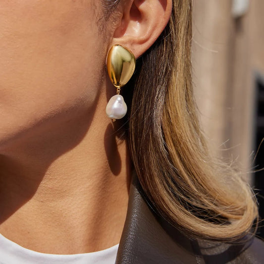 Golden Pearl Earrings