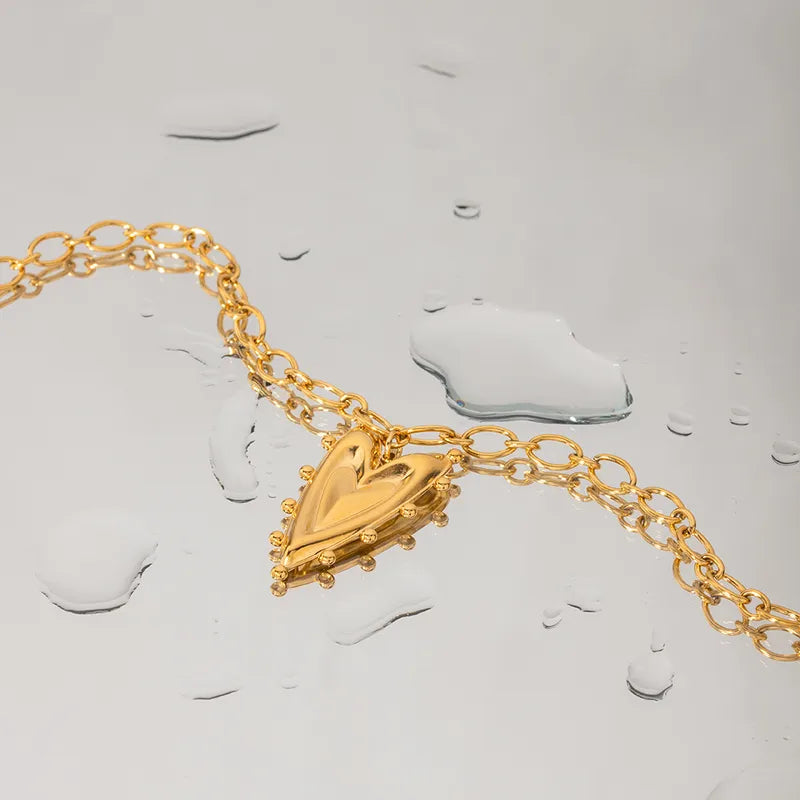 Gold Edgy Heart Pendant Chain