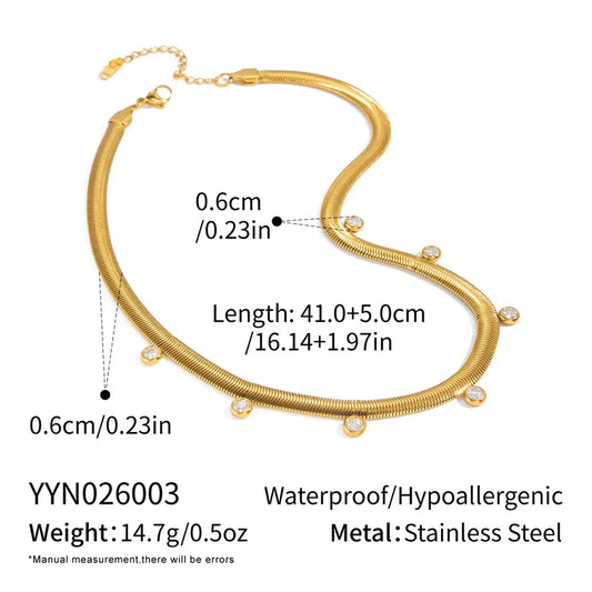 Lumi Curve Necklace