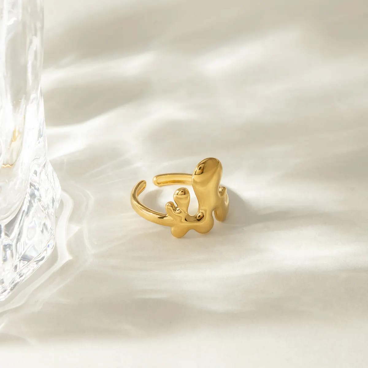 Golden Drift Ring