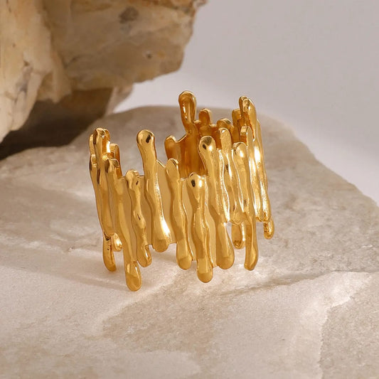 Goldfall Ring
