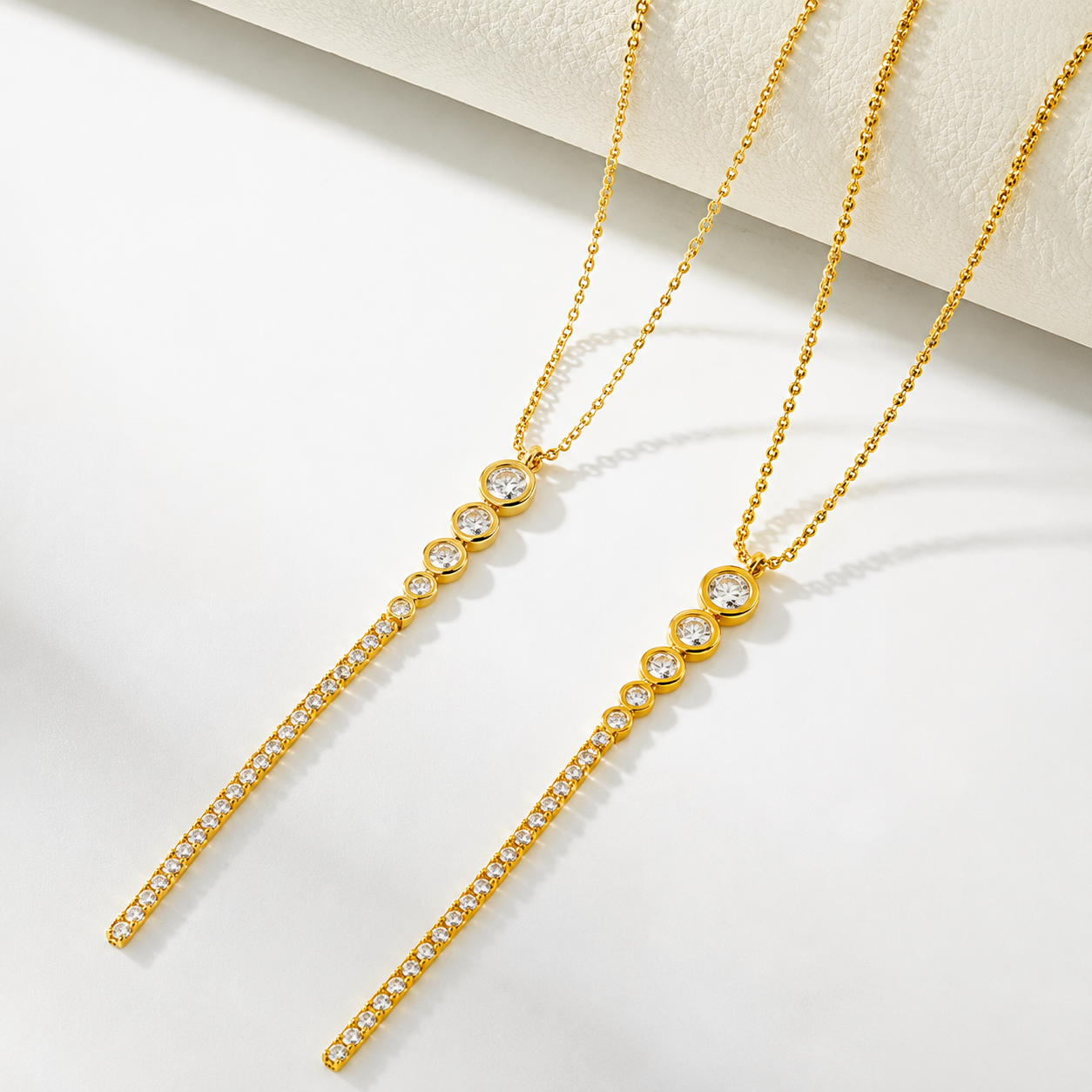 Stone ascending Necklace