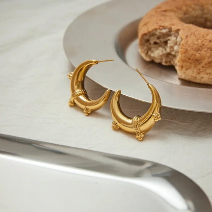 Moon Sculpt Hoop Earrings